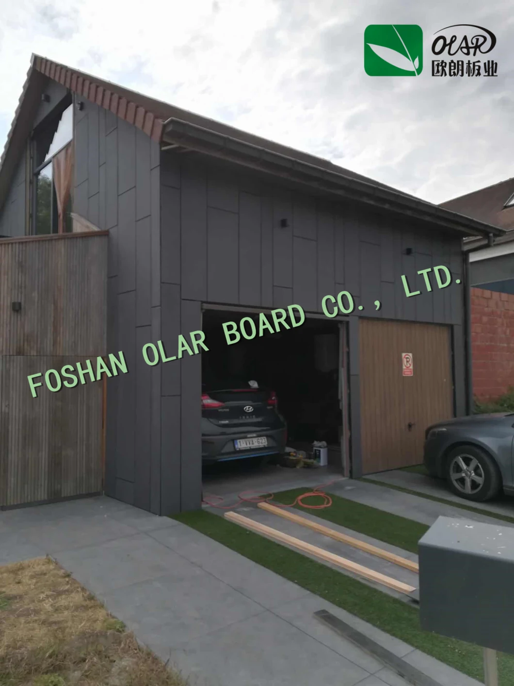 Fiber Cement Board-Competitive Waterproof Treatment Facade/ Cladding Panel